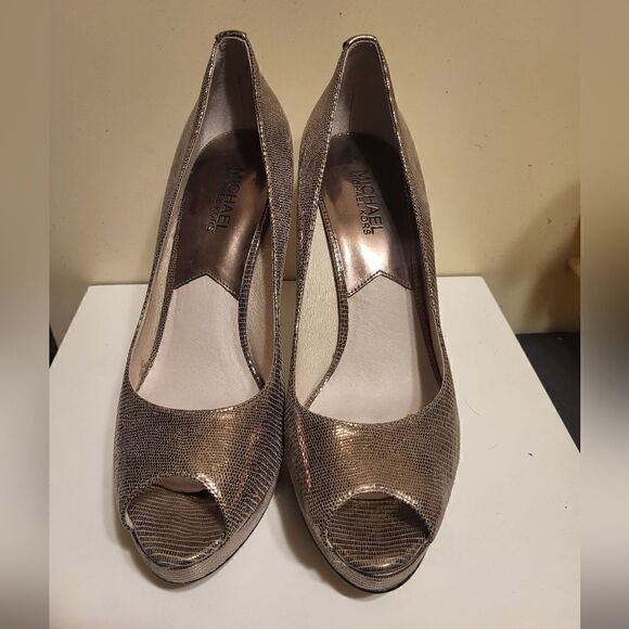 Michael Kors "York" Bronze Metallic Leather Peeptoe Platform Pumps Sz.8.5 $145 - Picture 6 of 9